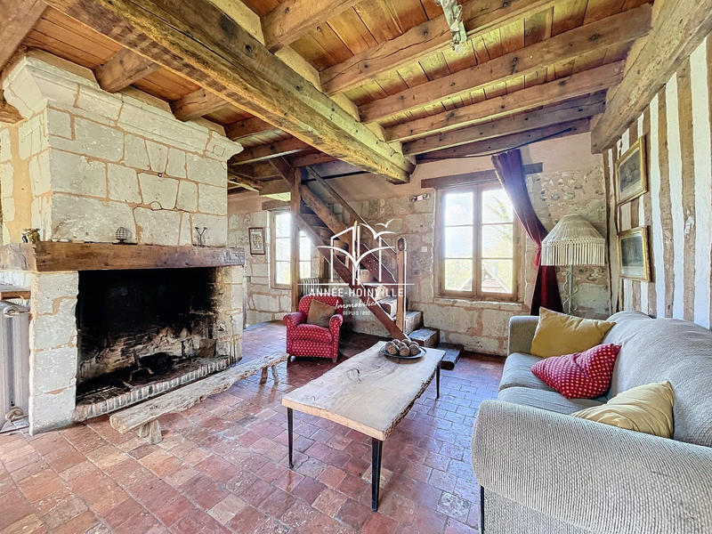 Maison - 245 m² - 8 pièces