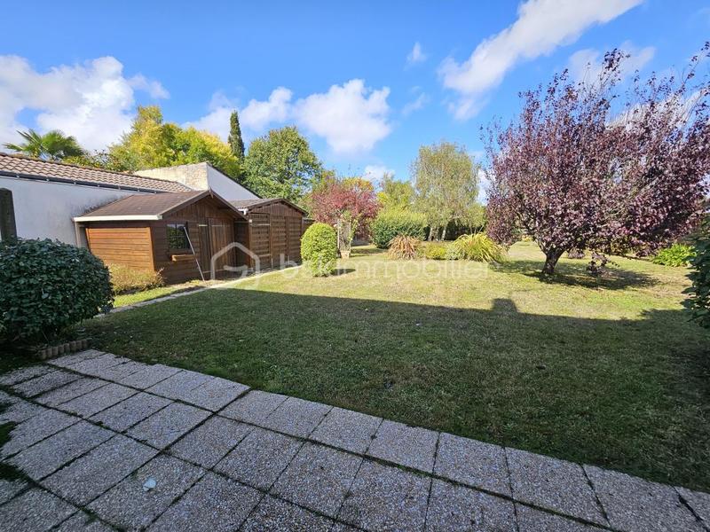 Maison traditionnelle - 122 m² - 6 pièces