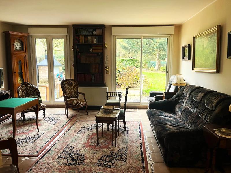 Maison - 95 m² - 5 pièces