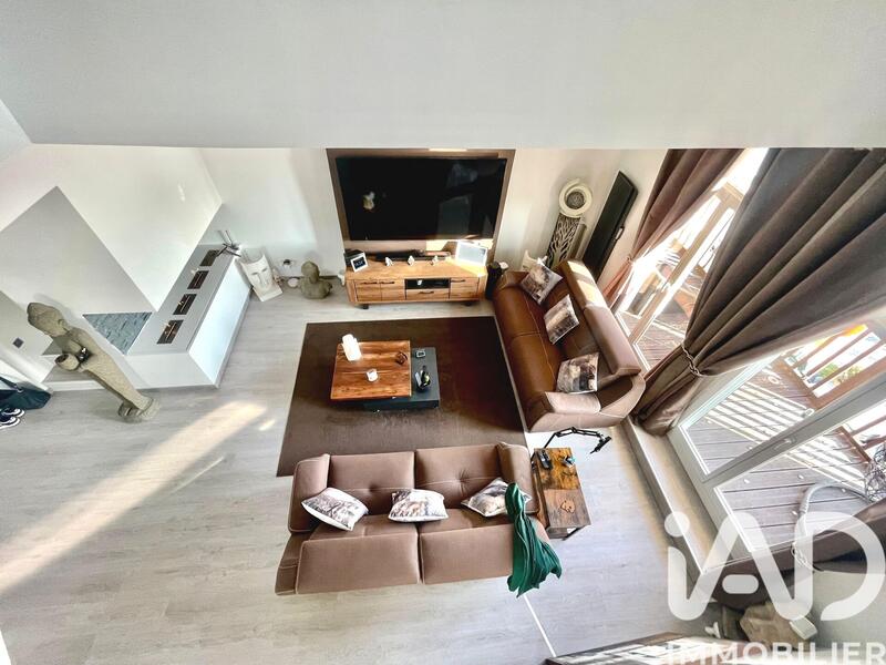 Appartement - 162 m² - 6 pièces