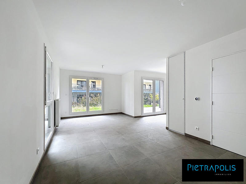 Duplex - 97 m² - 5 pièces