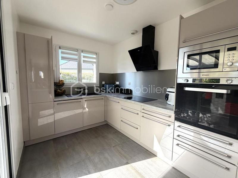 Maison - 97 m² - 6 pièces