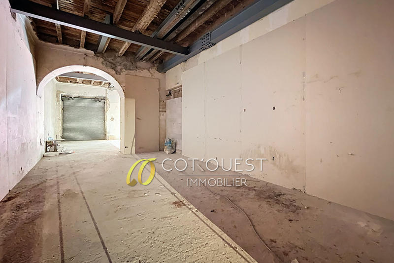 Local commercial - 175 m²