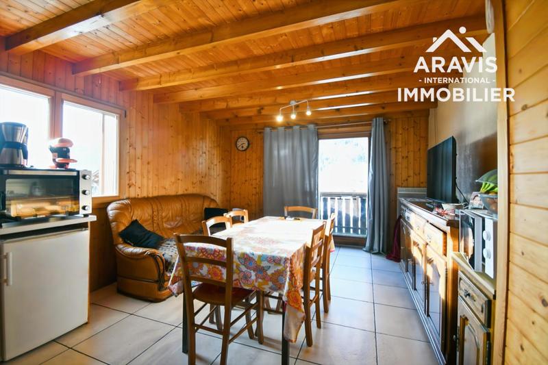 Maison - 152 m² - 9 pièces