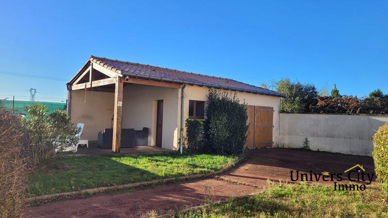 Maison traditionnelle - 160 m² - 6 pièces