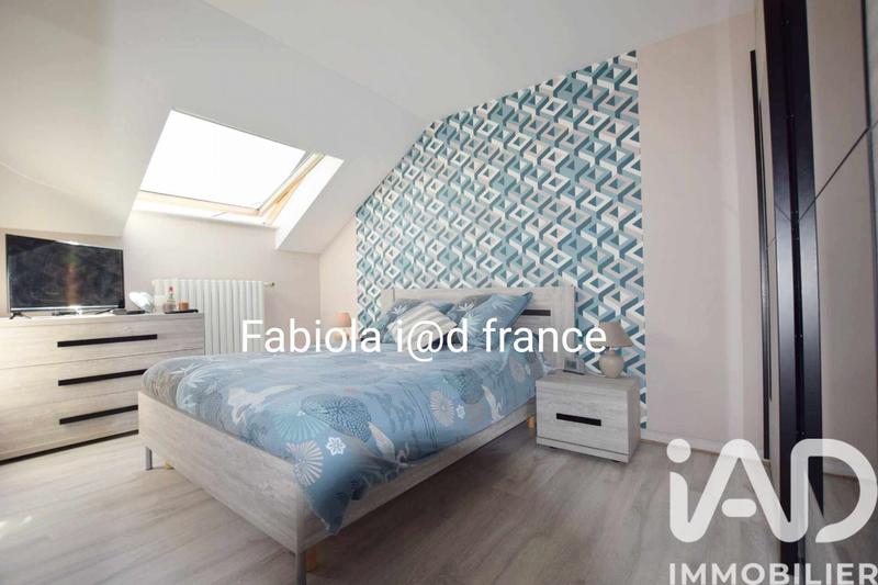 Maison - 192 m² - 11 pièces