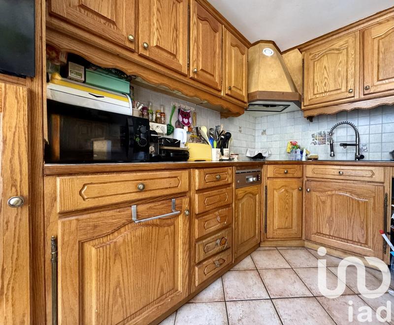 Appartement - 93 m² - 5 pièces