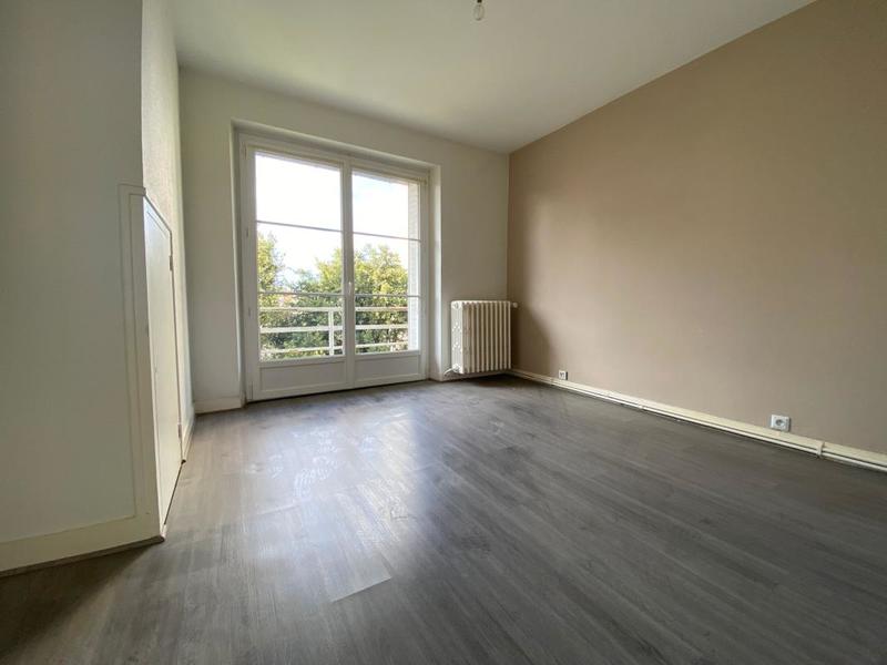 Appartement - 64 m² - 4 pièces