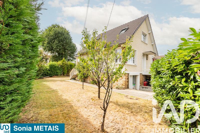 Maison - 135 m² - 6 pièces