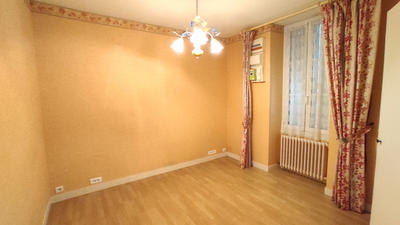 Maison - 101 m² - 5 pièces