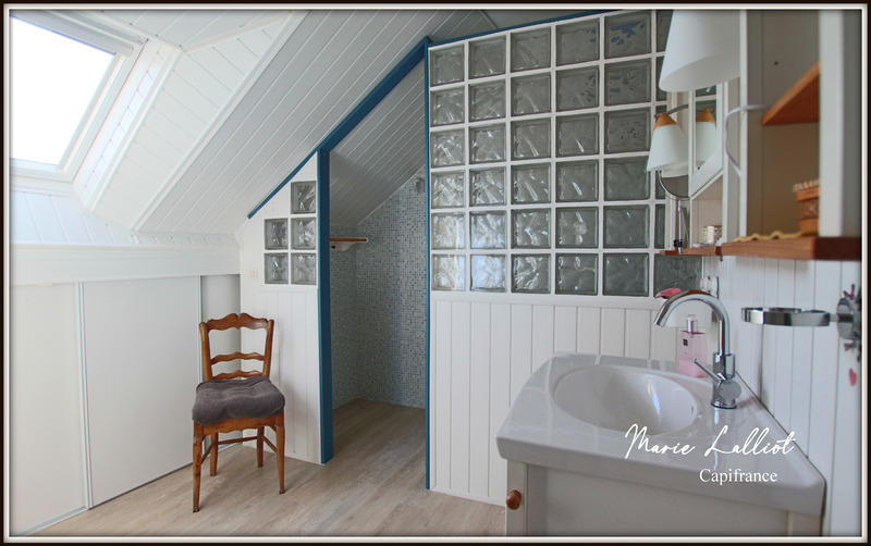 Maison - 204 m² - 8 pièces