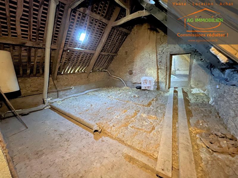 Maison - 380 m² - 5 pièces