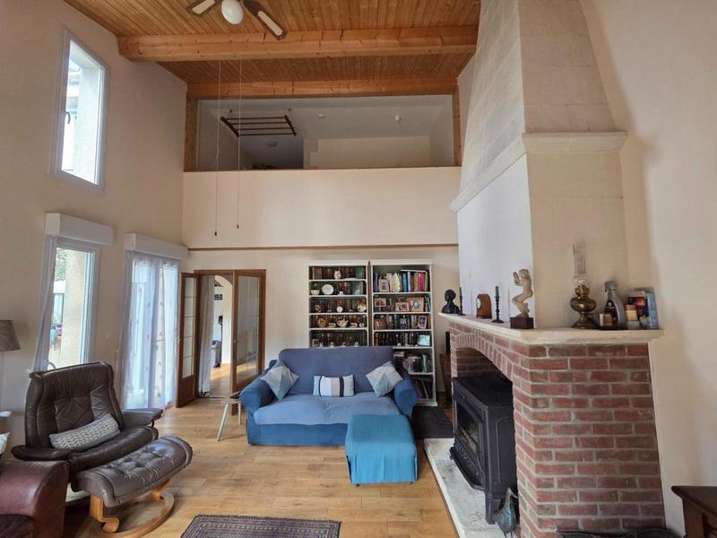 Maison - 150 m² - 9 pièces