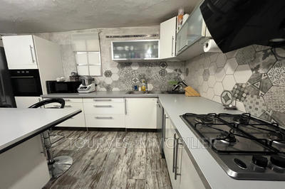 Maison de village - 130 m² - 3 pièces