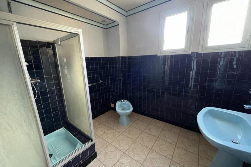 Maison - 181 m² - 7 pièces