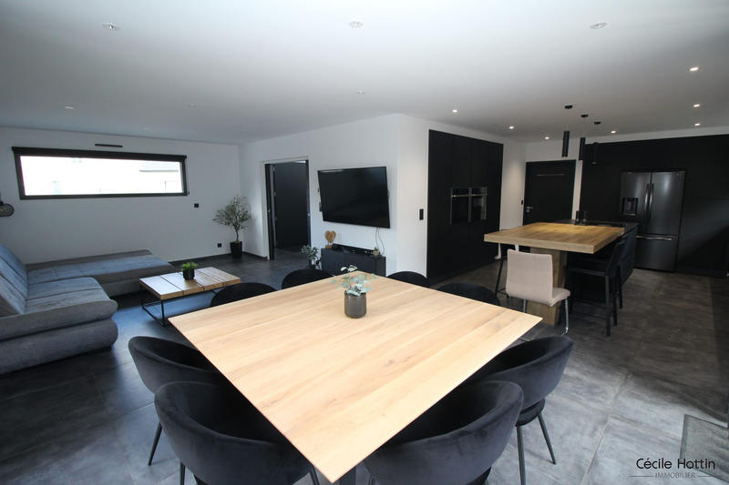 Maison - 156 m² - 4 pièces