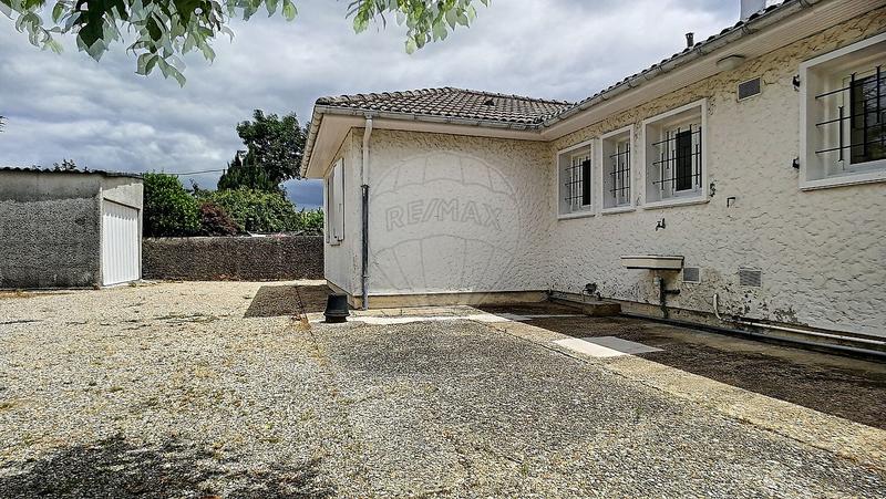 Maison - 94 m² - 4 pièces