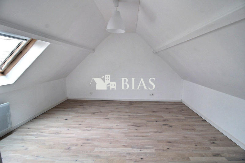 Maison - 80 m² - 5 pièces