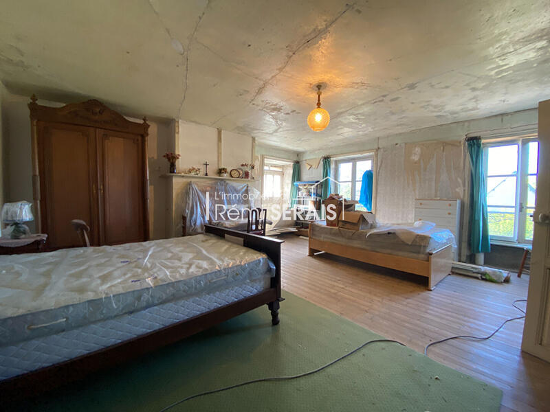 Maison - 96 m² - 4 pièces