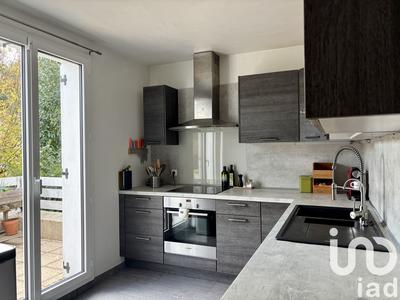 Maison - 121 m² - 5 pièces