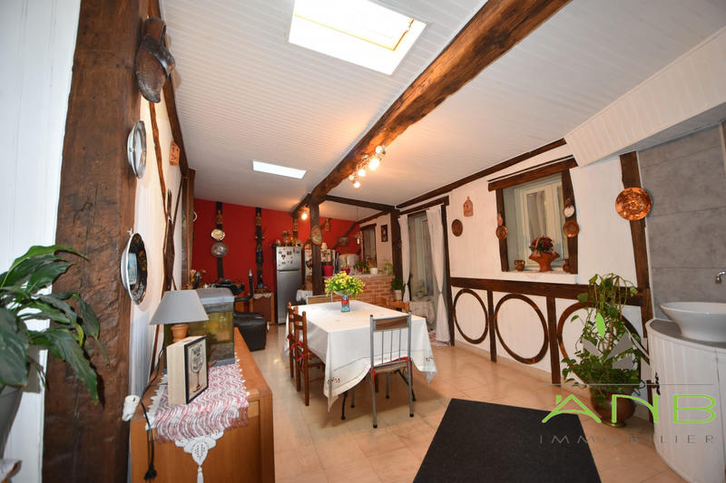 Maison - 136 m² - 6 pièces