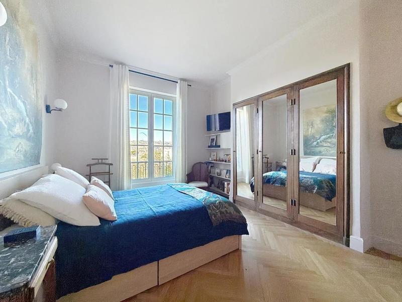 Appartement - 139 m² - 4 pièces