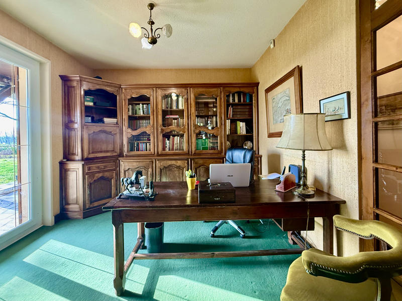 Maison - 205 m² - 8 pièces