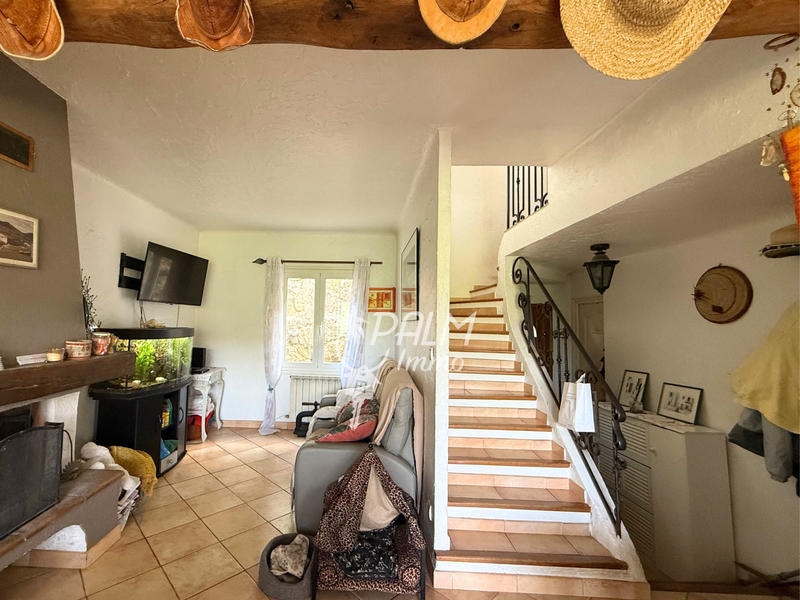 Villa - 100 m² - 4 pièces