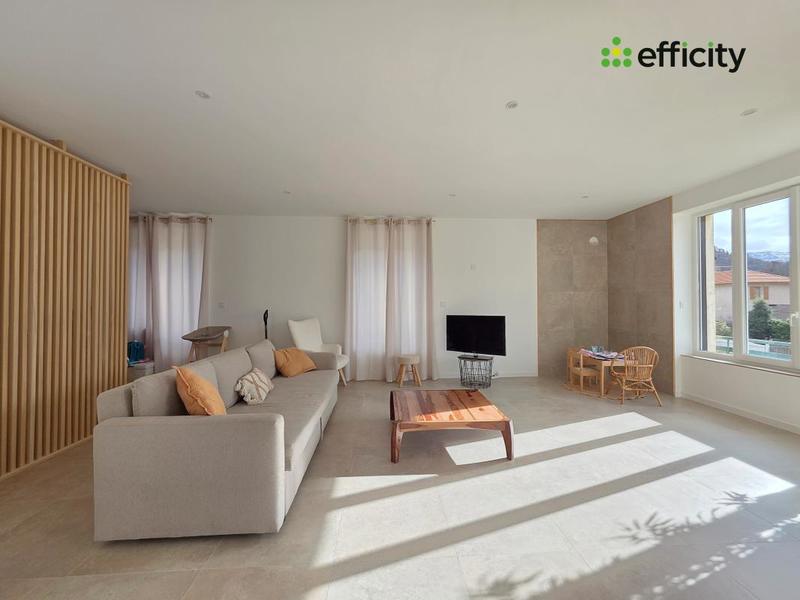 Maison - 120 m² - 6 pièces