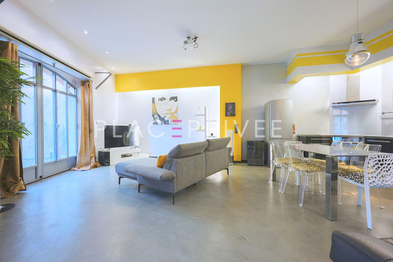 Appartement - 80 m² - 3 pièces