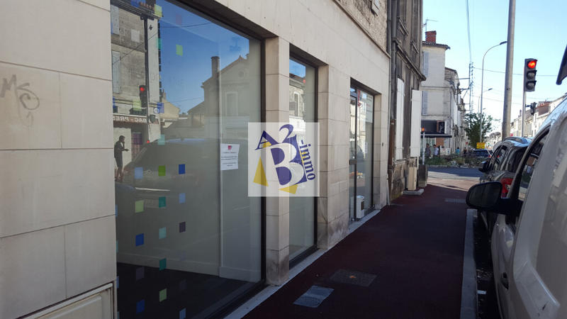 Services - 59 m² - 3 pièces