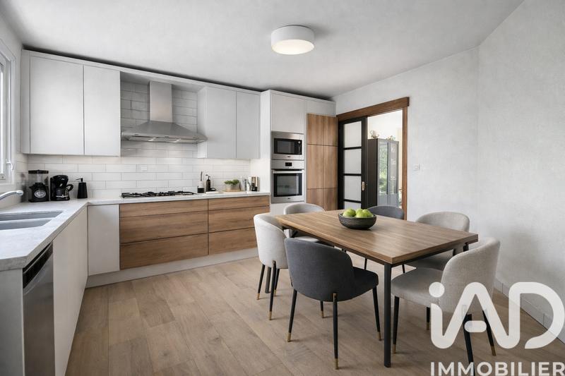 Maison - 190 m² - 8 pièces