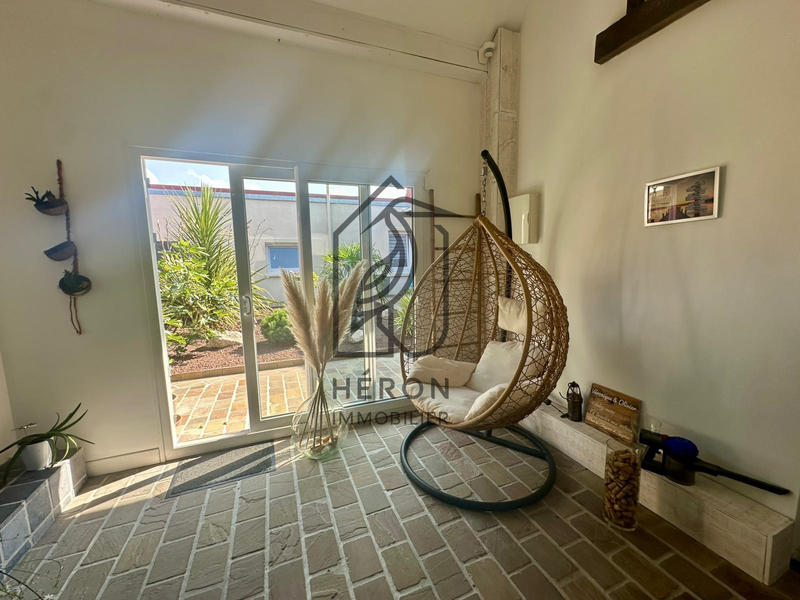 Maison ancienne - 250 m² - 11 pièces