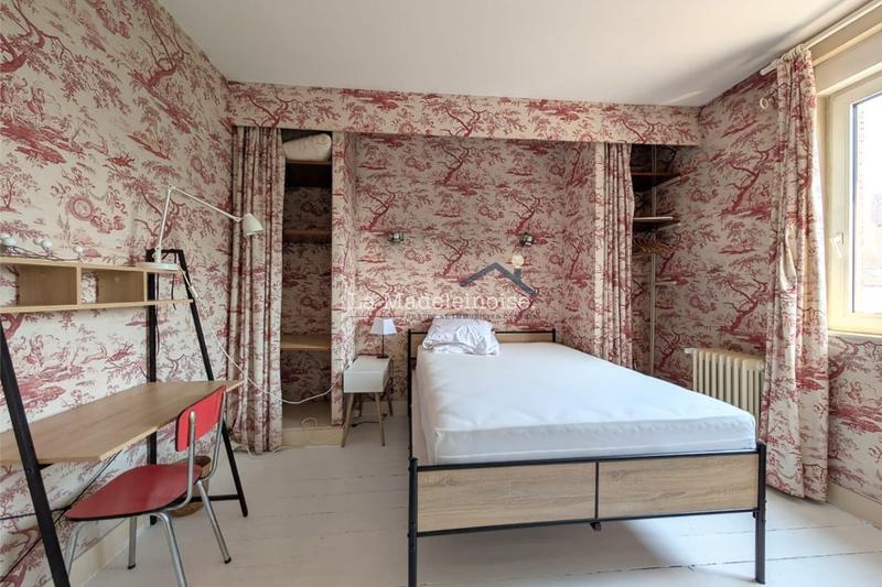 Maison - 181 m² - 6 pièces