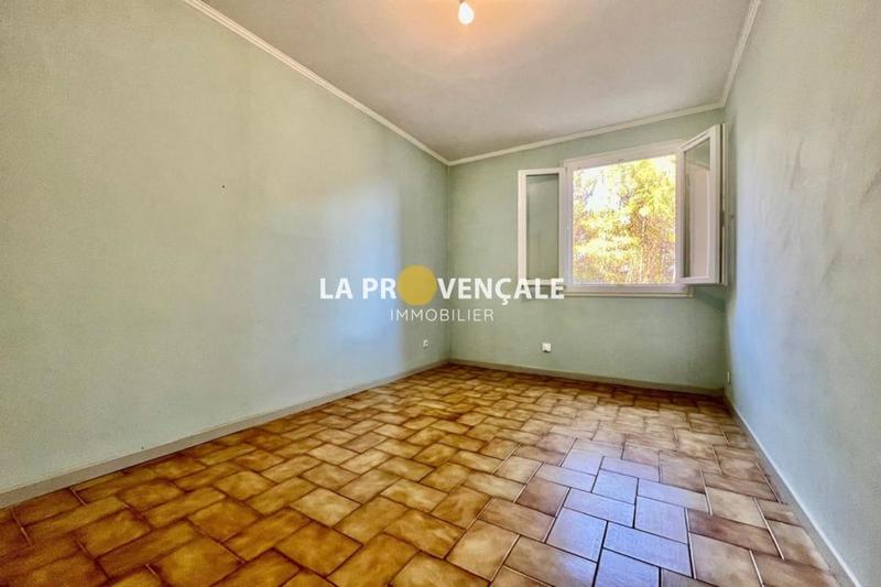 Appartement - 79 m² - 4 pièces