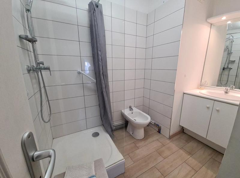 Appartement - 79 m² - 4 pièces