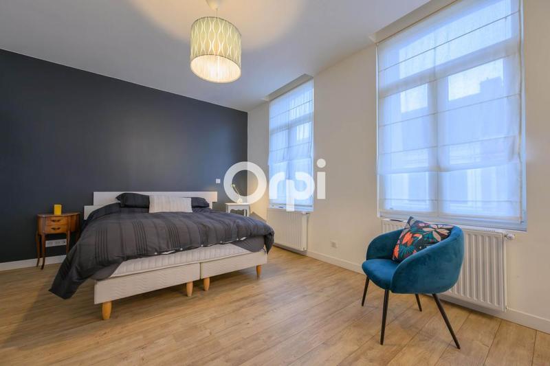 Maison - 180 m² - 7 pièces