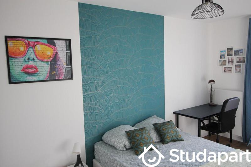 Chambre - 13 m² - 1 pièce