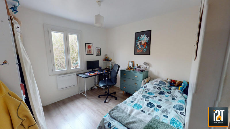 Maison traditionnelle - 102 m² - 5 pièces