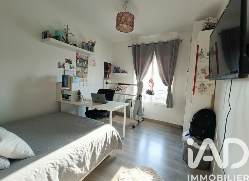 Maison - 97 m² - 6 pièces