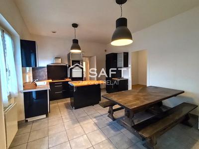 Maison - 90 m² - 4 pièces