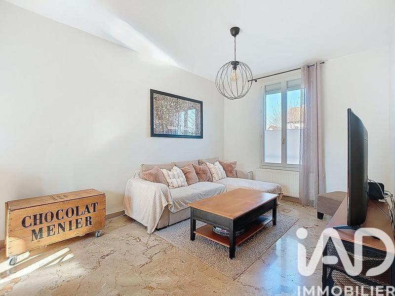 Maison - 110 m² - 6 pièces