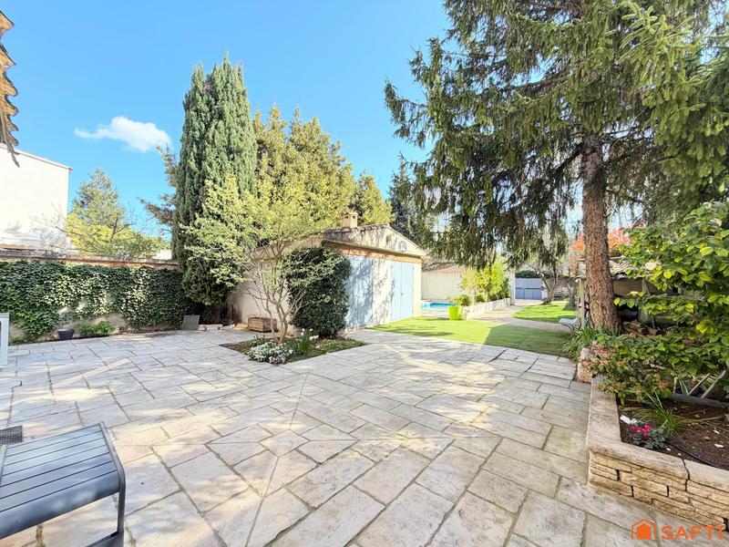 Maison - 180 m² - 6 pièces