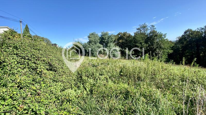 Terrain constructible - 2 680 m²