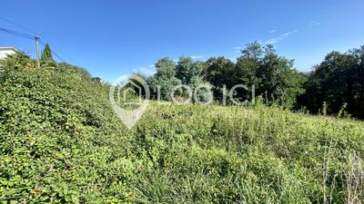 Terrain constructible - 2 680 m²