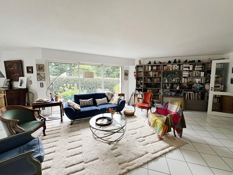 Appartement - 136 m² - 5 pièces