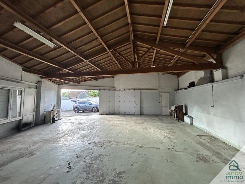 Local commercial - 300 m² - 5 pièces