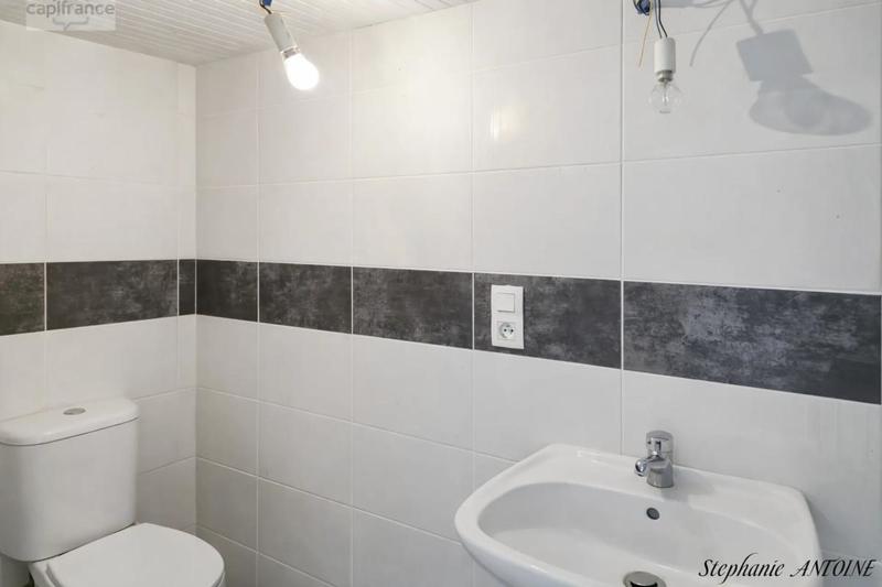 Maison - 87 m² - 6 pièces