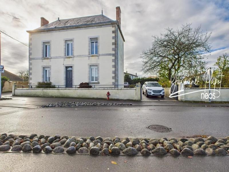 Maison - 170 m² - 5 pièces