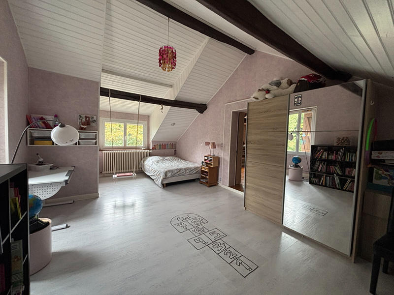 Maison - 192 m² - 5 pièces